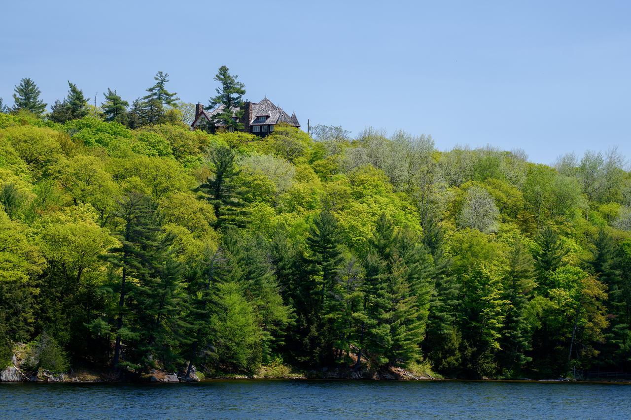 Hôtel O'Brien Chelsea à Gatineau Extérieur photo